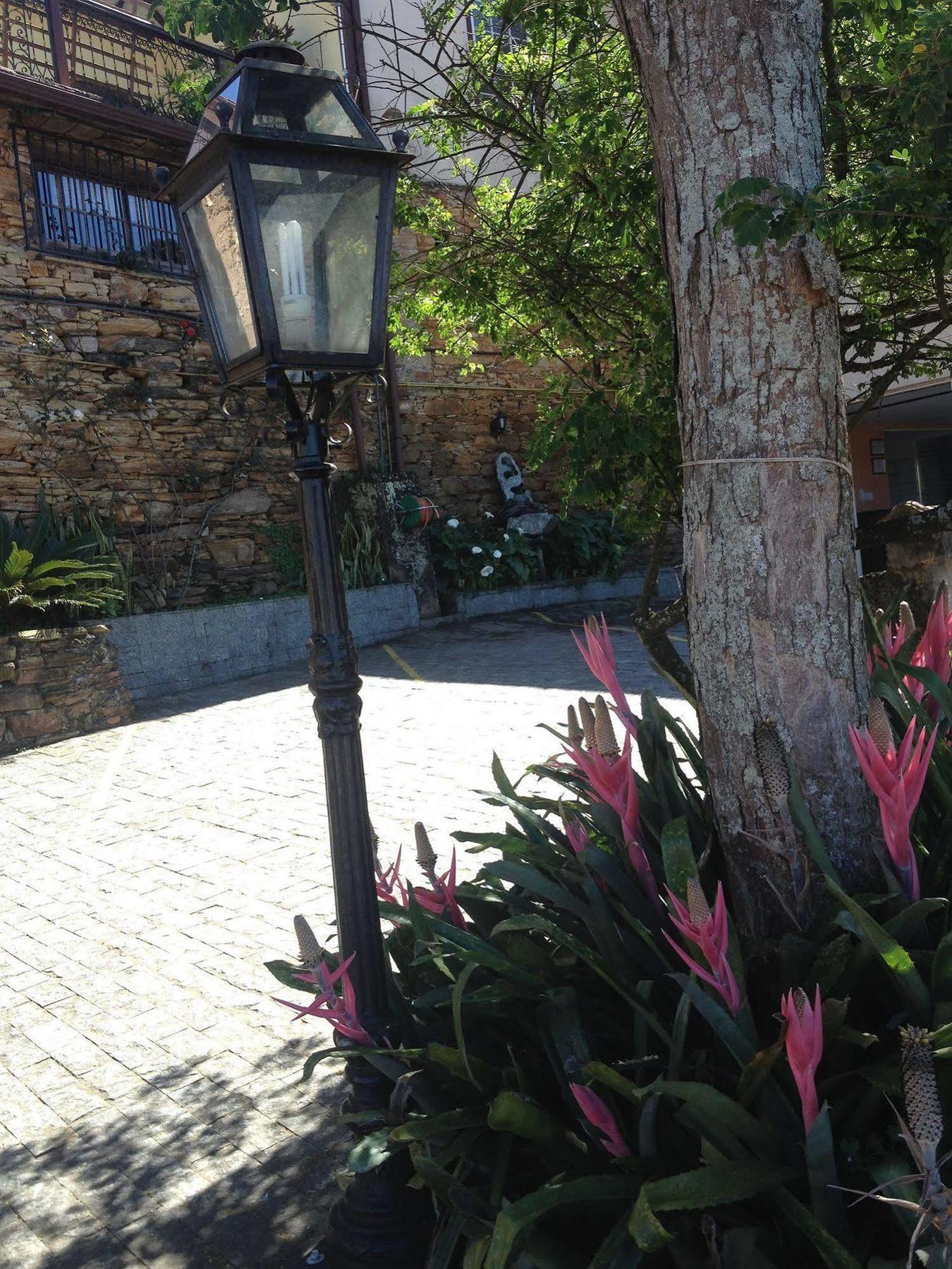 Casa Dos Contos Inn 2*